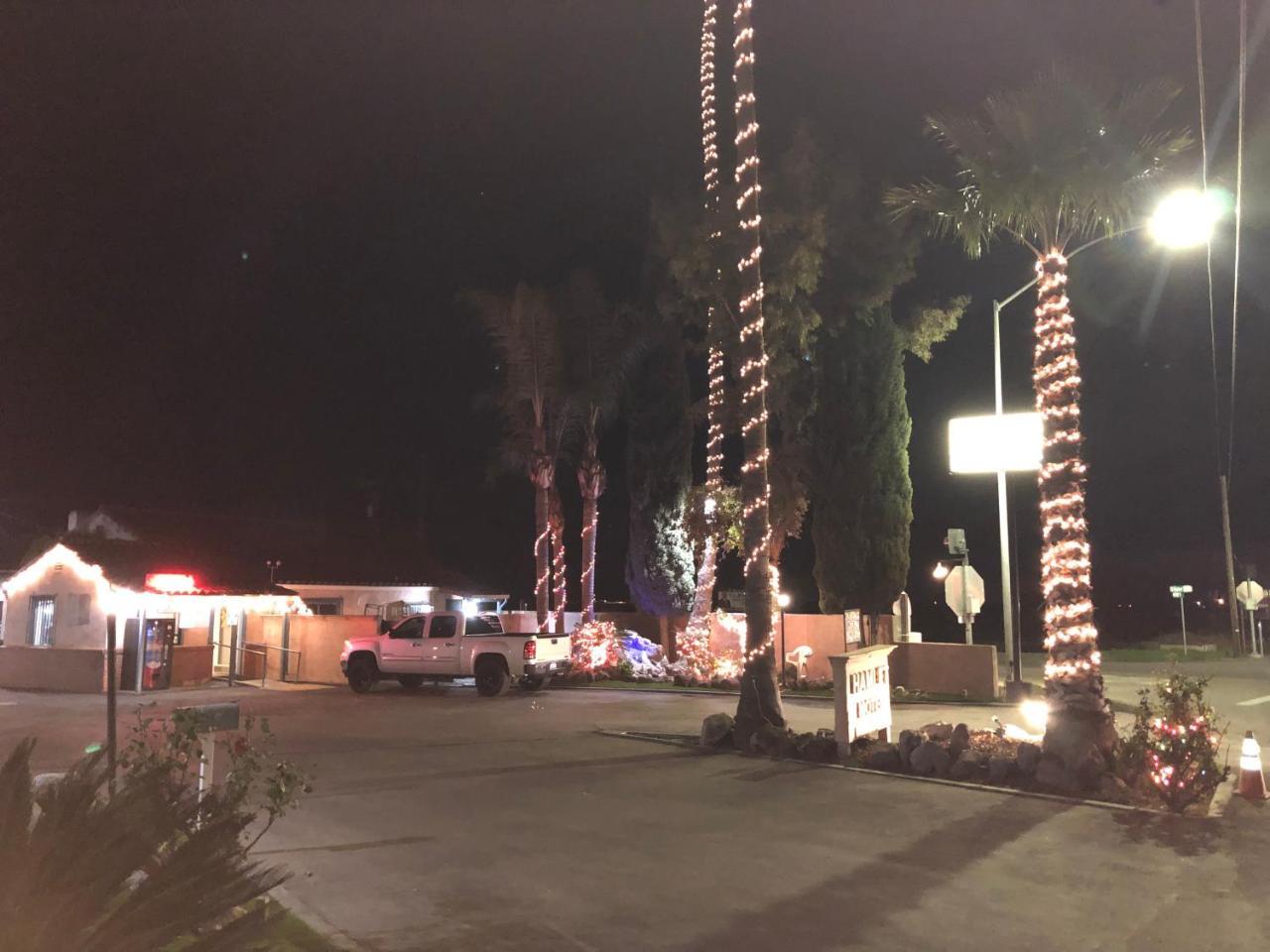 Hamlet Motel Newman ภายนอก รูปภาพ